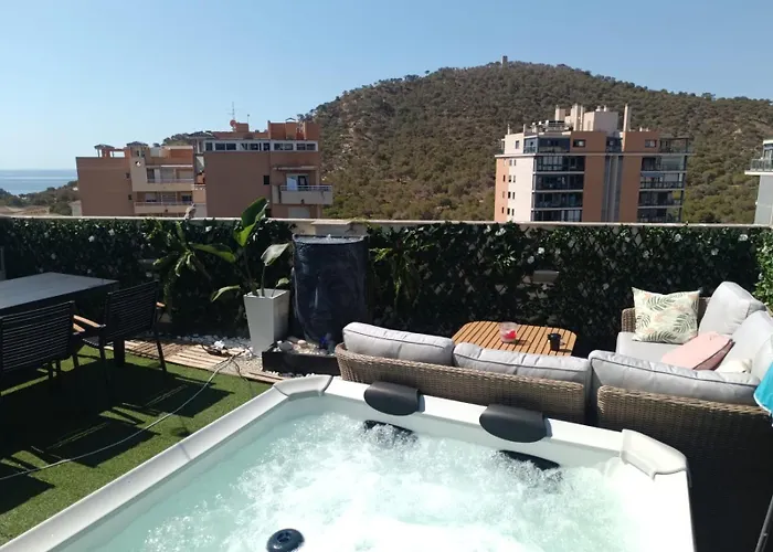 아파트 Atico Deluxe Jacuzzi La Cala