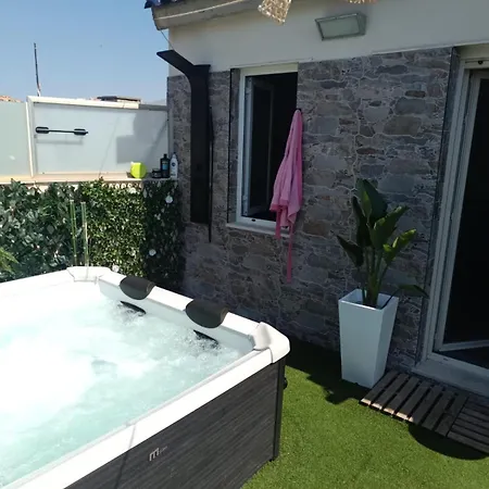 Atico Deluxe Jacuzzi La Cala