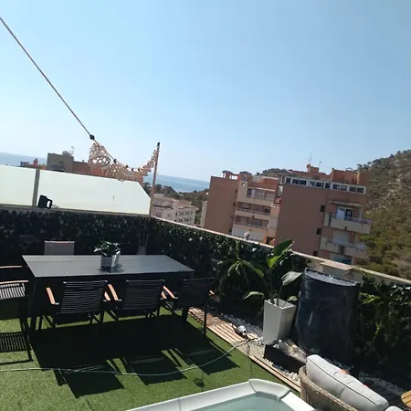 Atico Deluxe Jacuzzi La Cala *