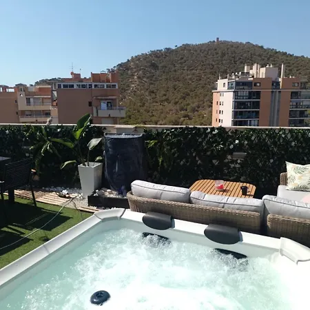 דירה Atico Deluxe Jacuzzi La Cala