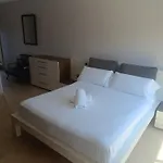 Atico Deluxe Jacuzzi La Cala * Benidorm